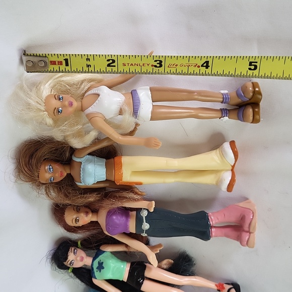 My Scene Barbie Mini Dolls 2004 Dolls set of 8 Used Condition - Picture 17 of 17
